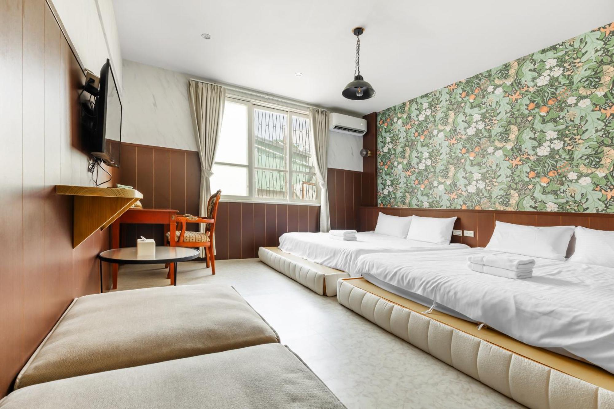 32小巷弄 Hotel ไถหนาน ภายนอก รูปภาพ
