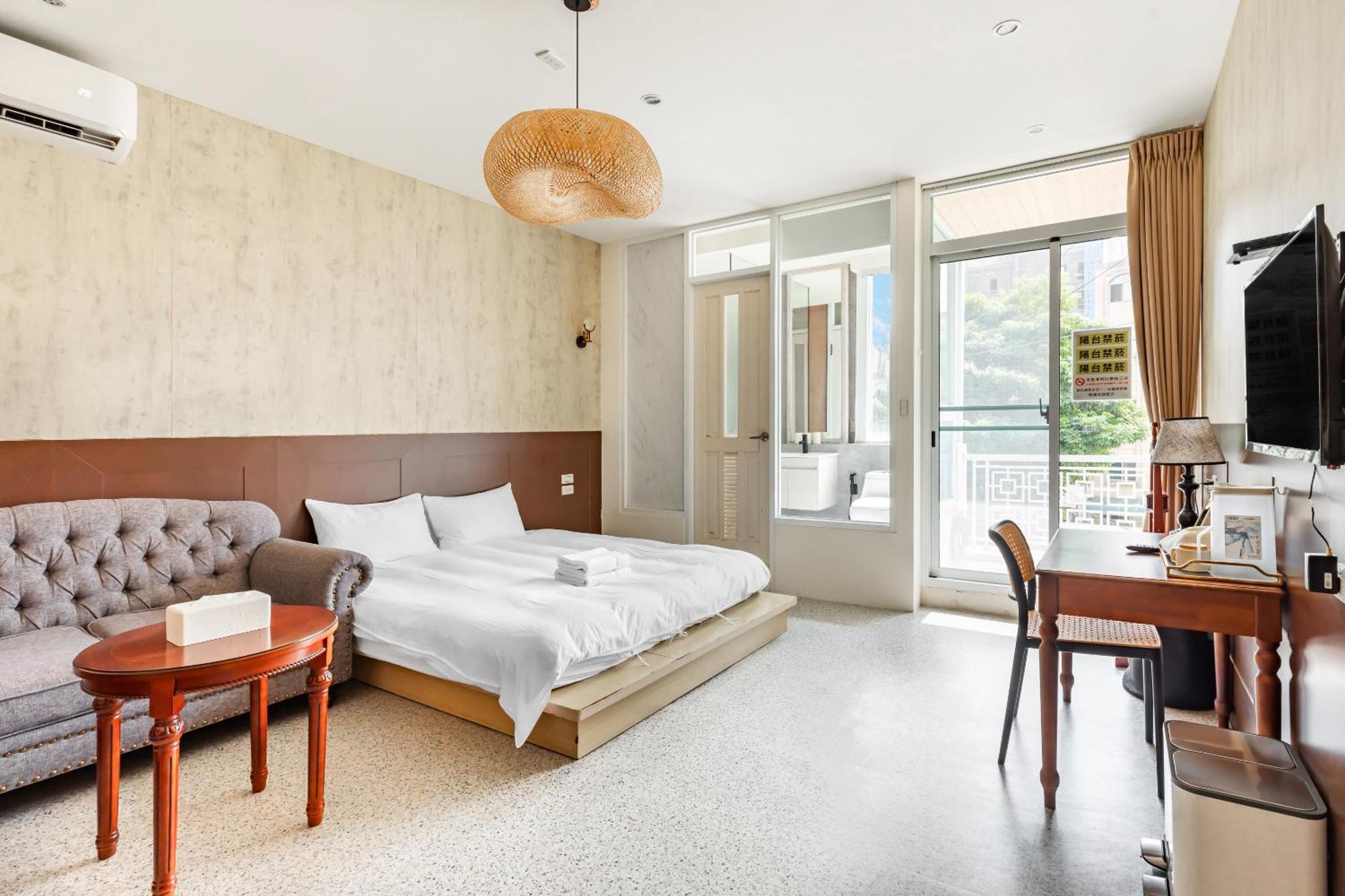 32小巷弄 Hotel ไถหนาน ภายนอก รูปภาพ
